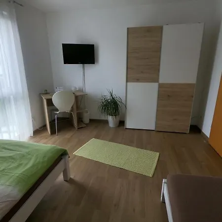 Moderne Ferienwohnung In Durmersheim 2 Zi, Naehe Rhein Und Messe Ka Eksteriør billede